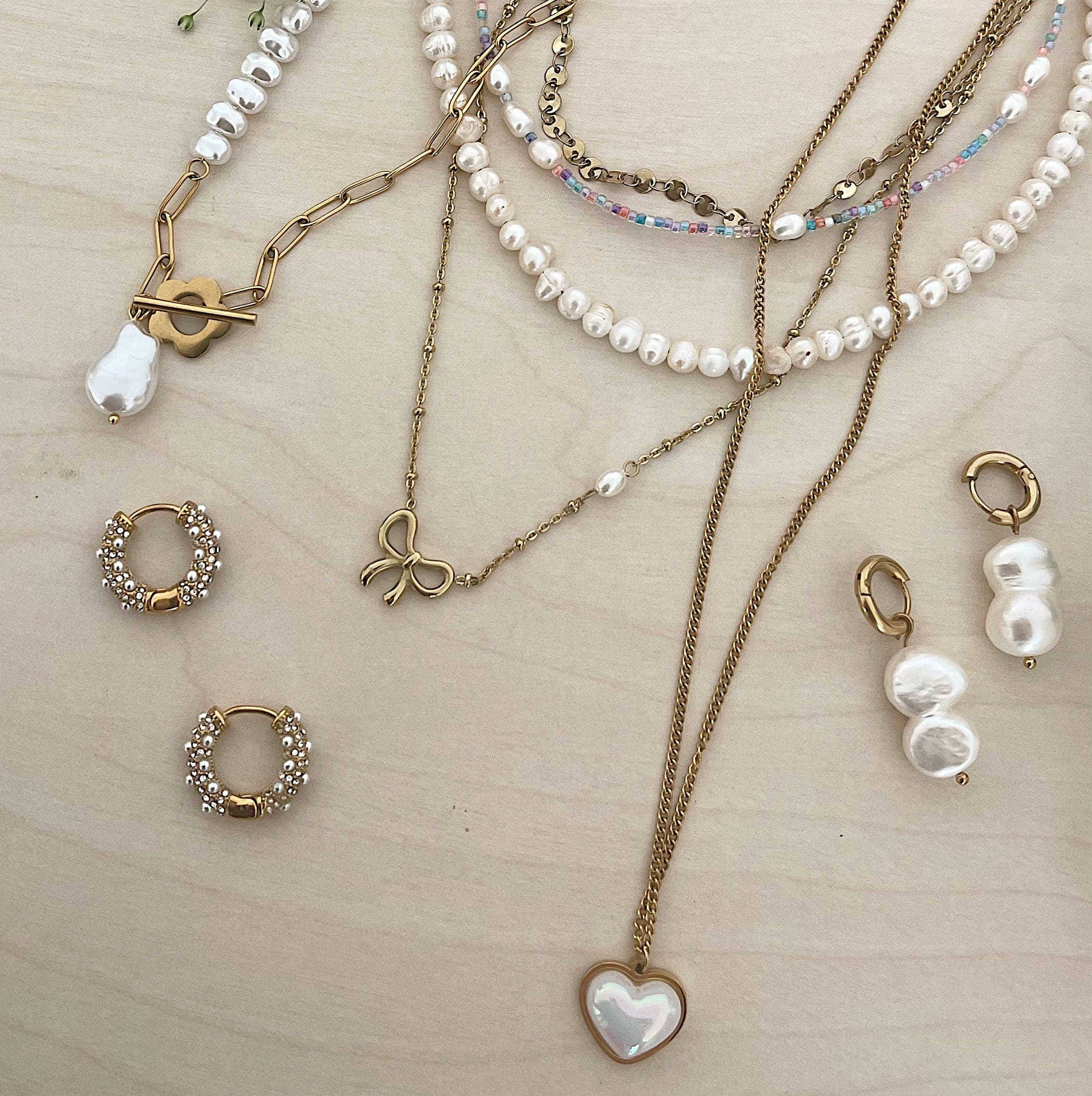 Alice Pearl Hoop Earrings - Image 24
