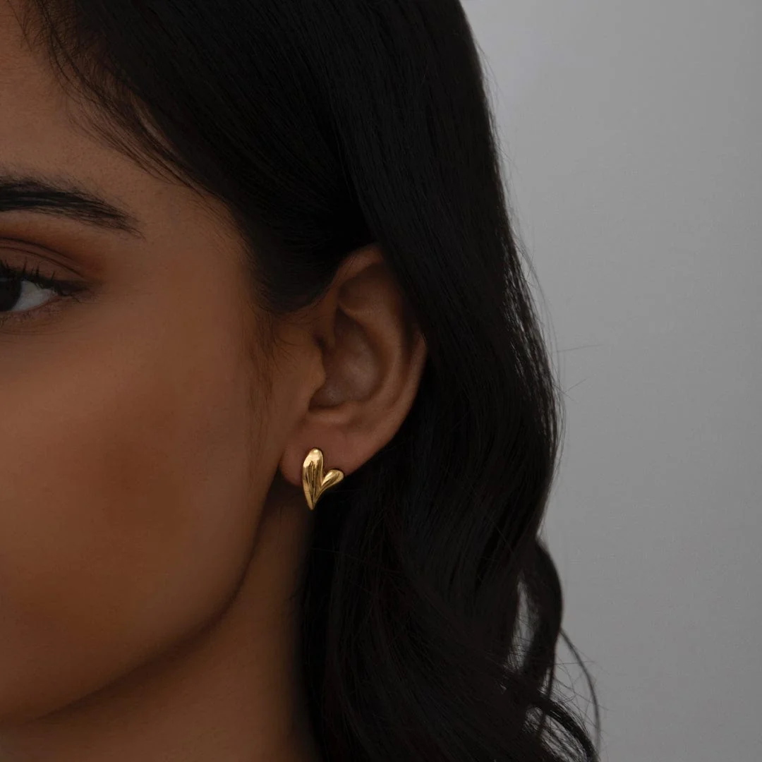 Ariana Stud Earrings - Image 5