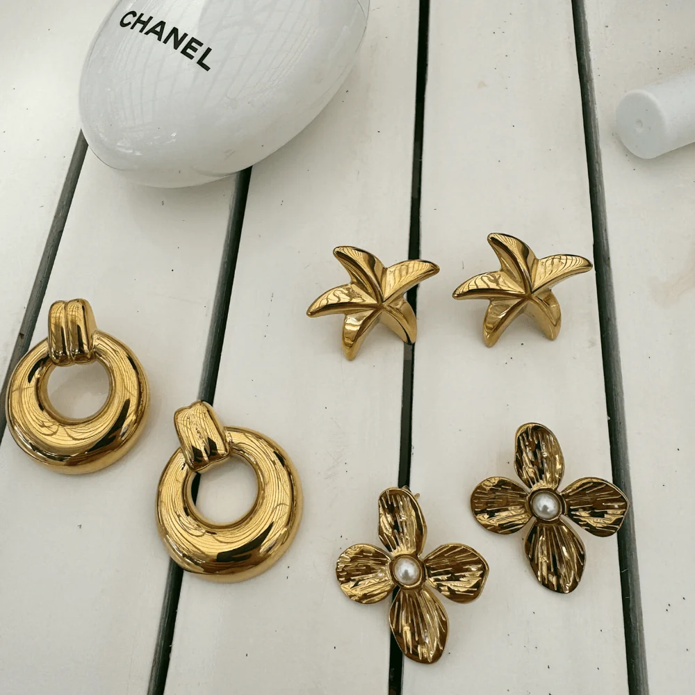 Aurelie Stud Earrings - Image 10