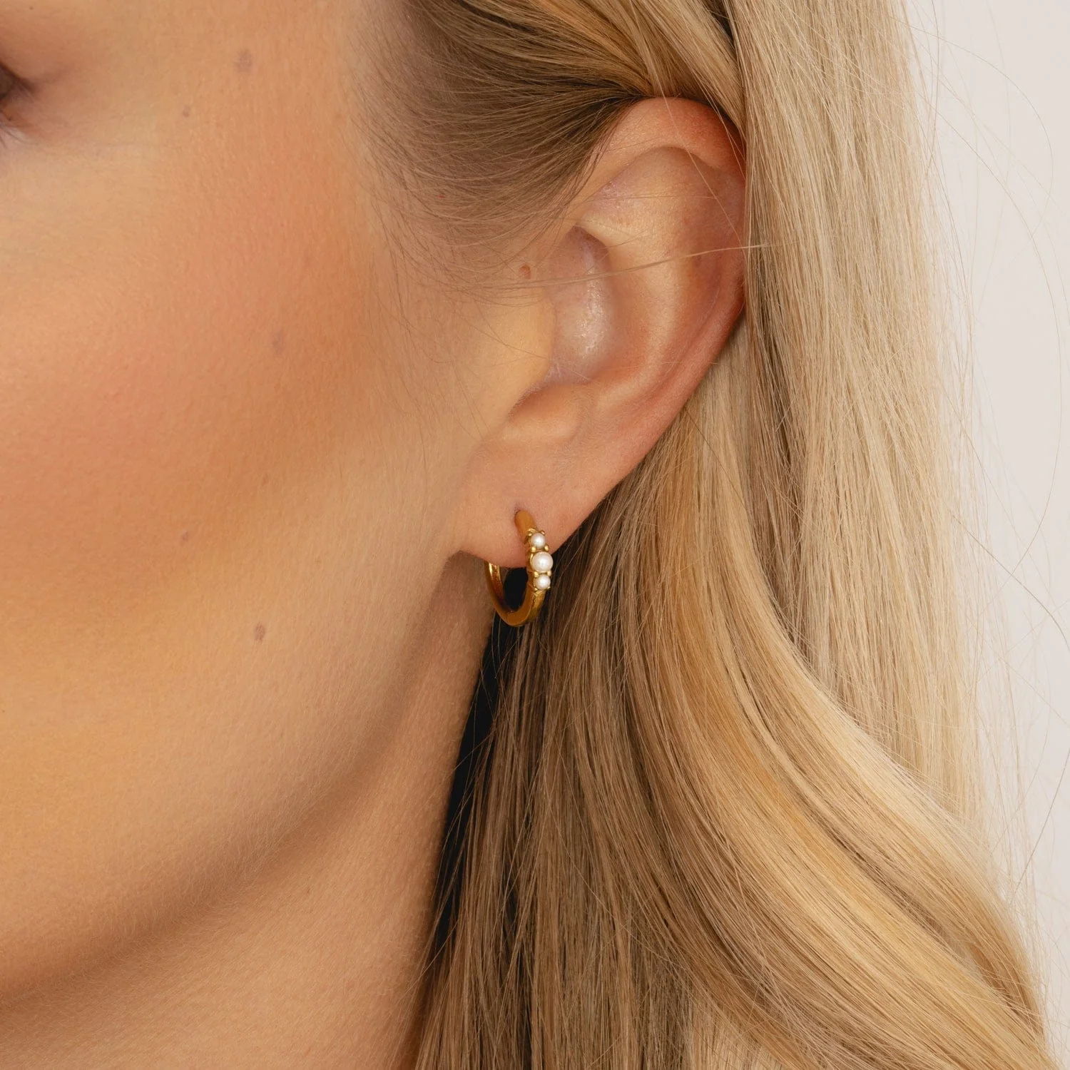 Barbados Pearl Hoop Earrings - Image 2