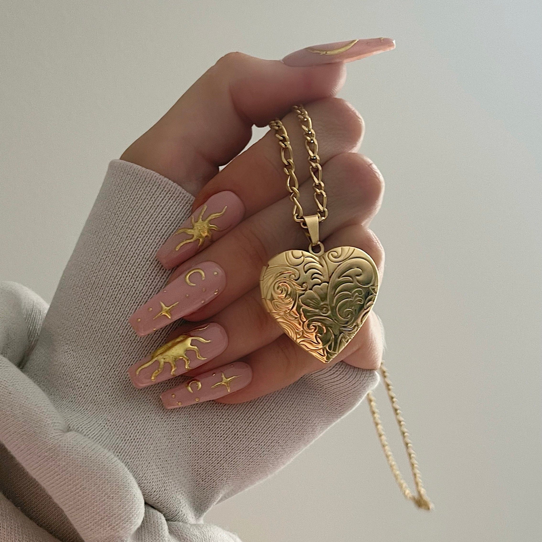 Beau Heart Locket Necklace - Image 7