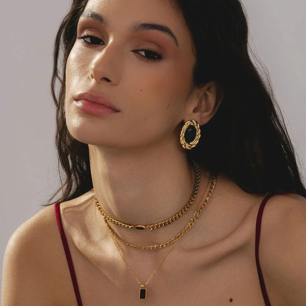 Belle Layered Necklace - Image 3
