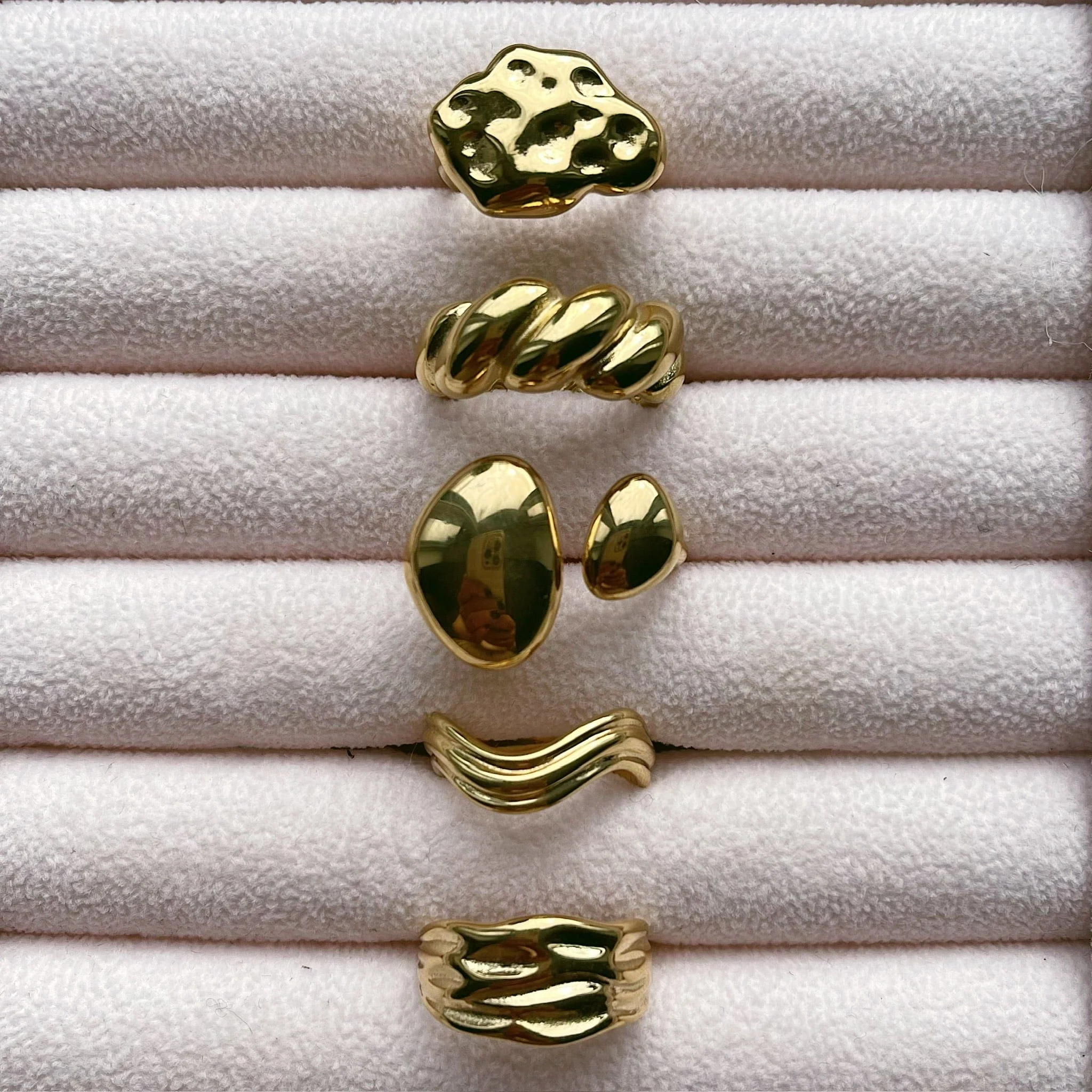Billie Ring - Image 14