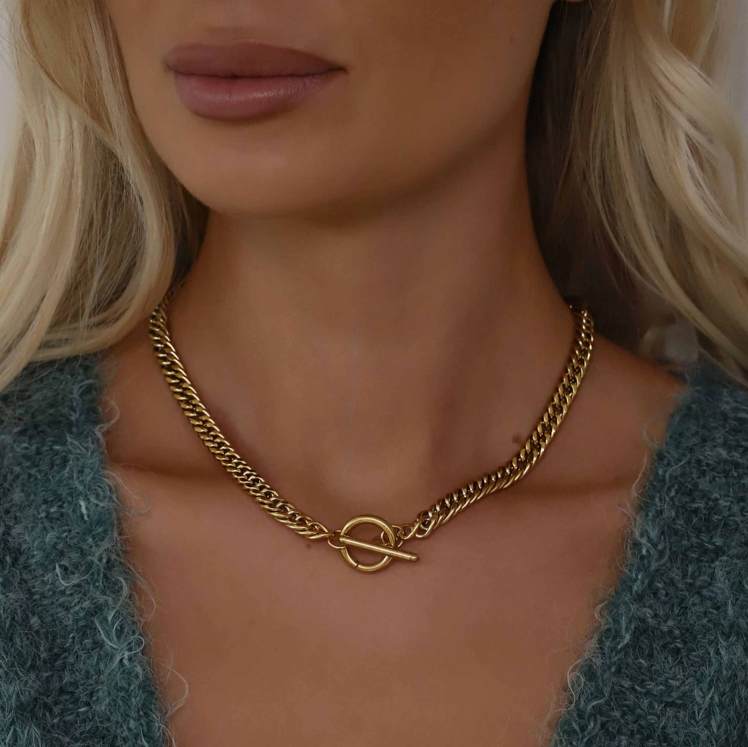 Camilla Tbar Necklace - Image 3