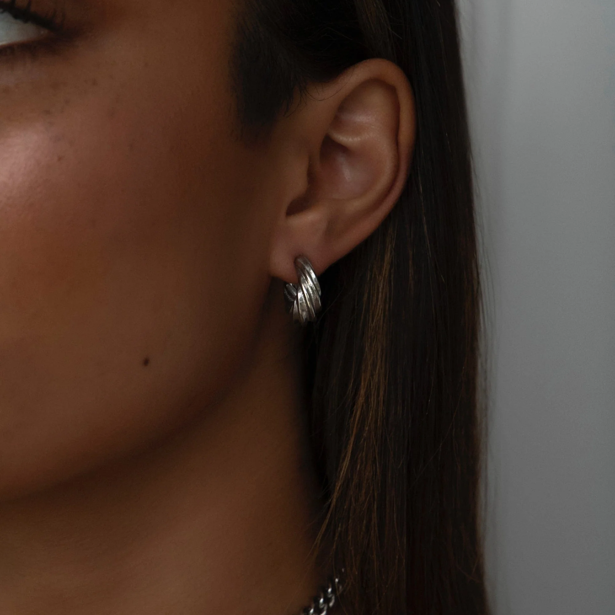Carmel Hoop Earrings - Image 4