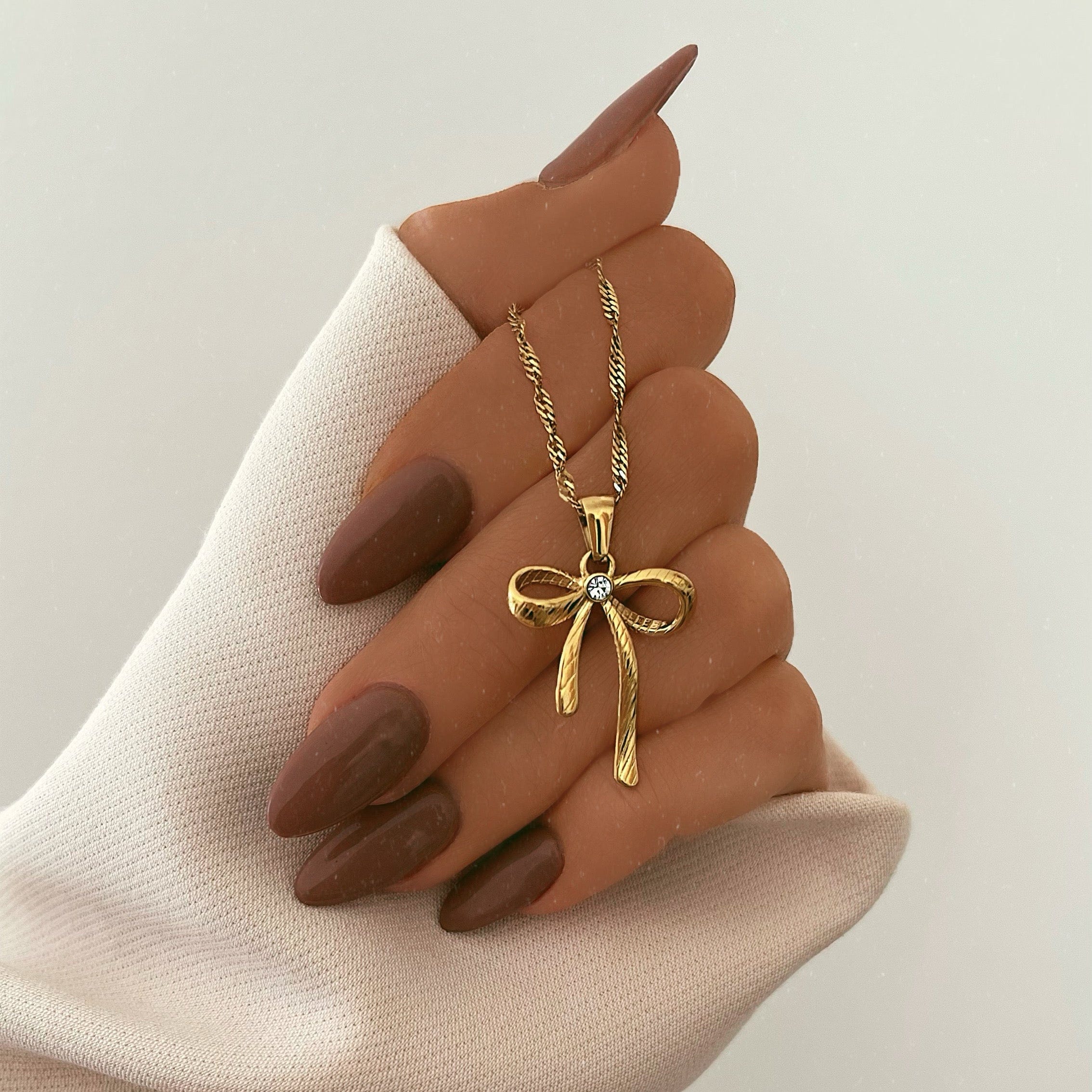 Cora Bow Necklace - Image 3