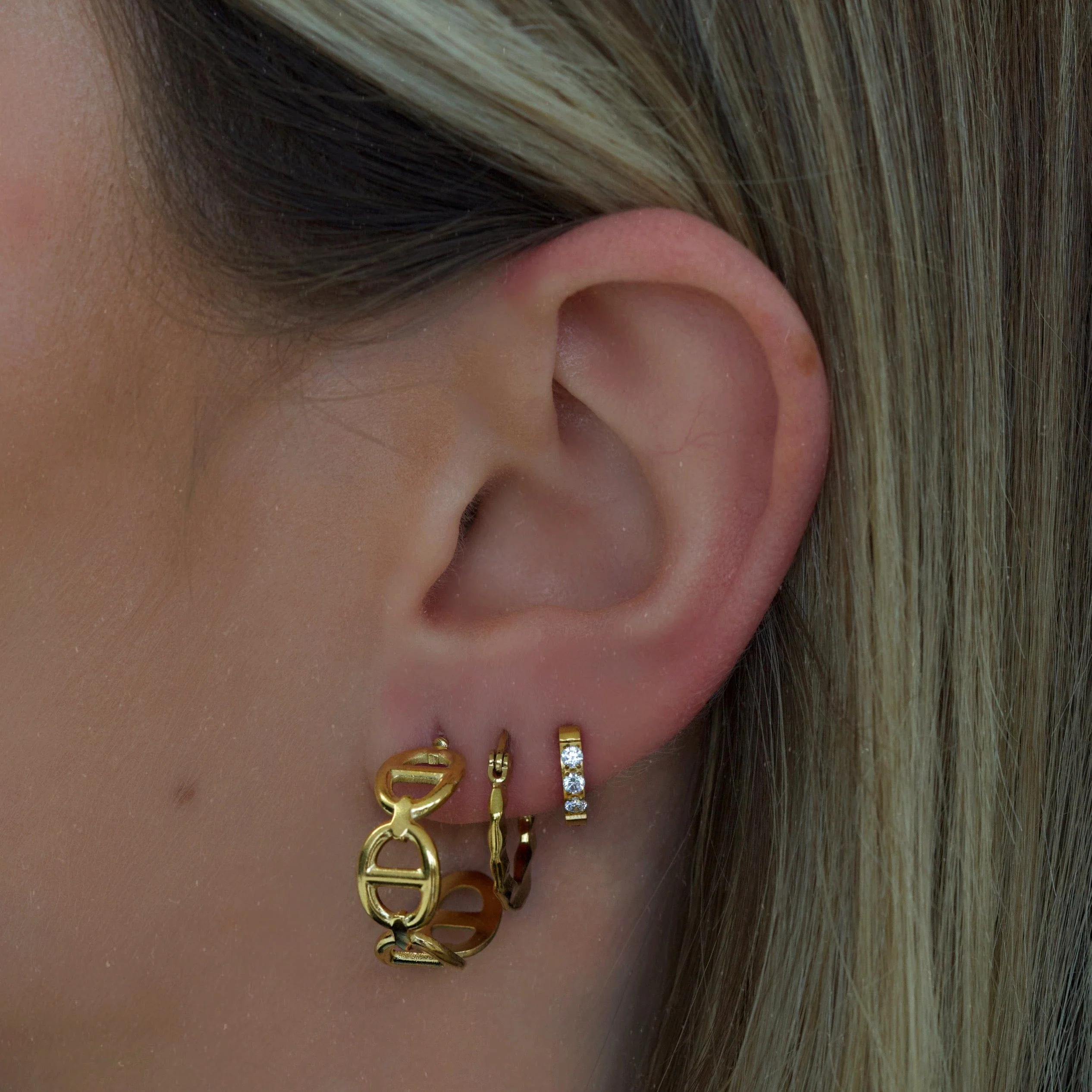 Daphne Hoop Earrings - Image 11