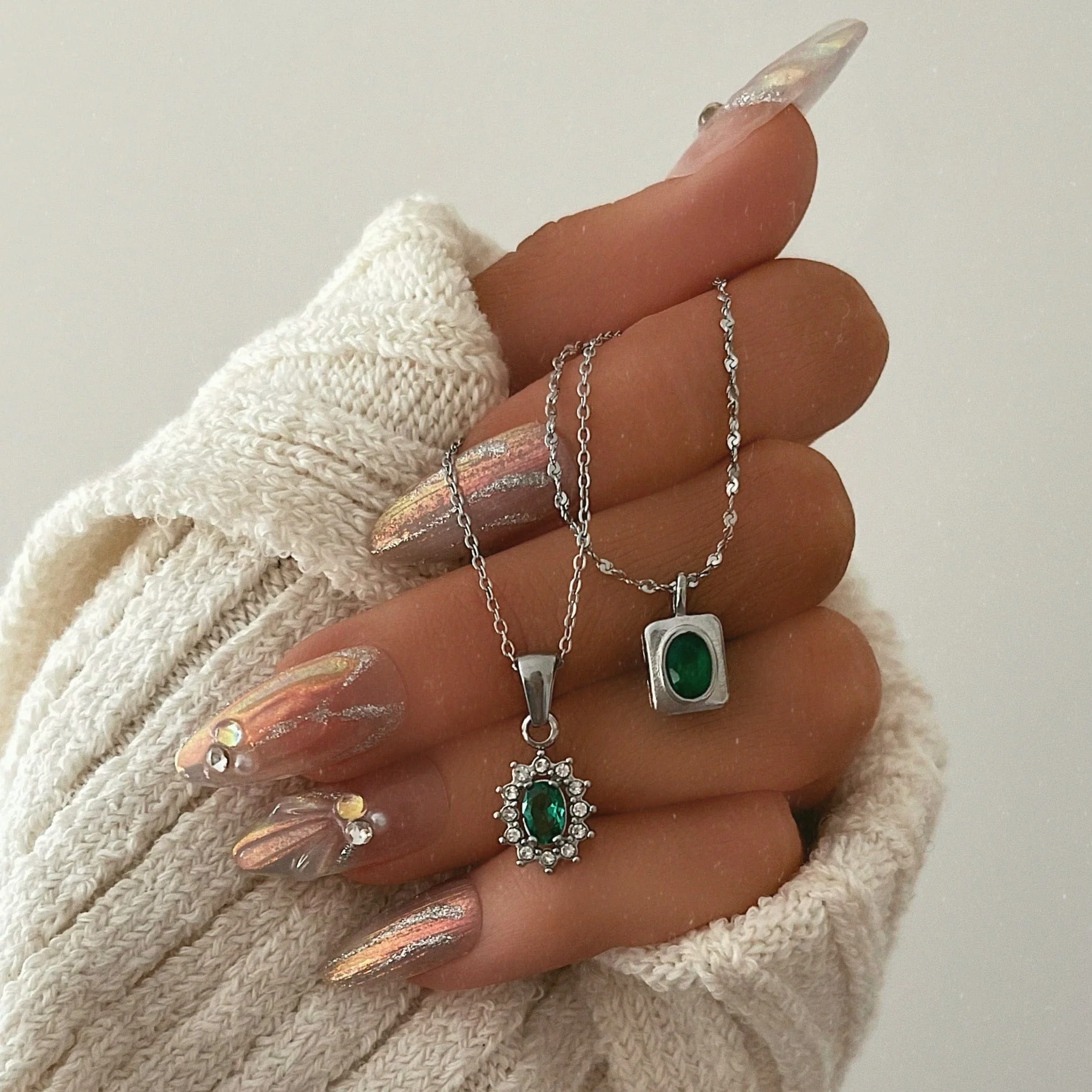 Esmeralda Necklace - Image 2