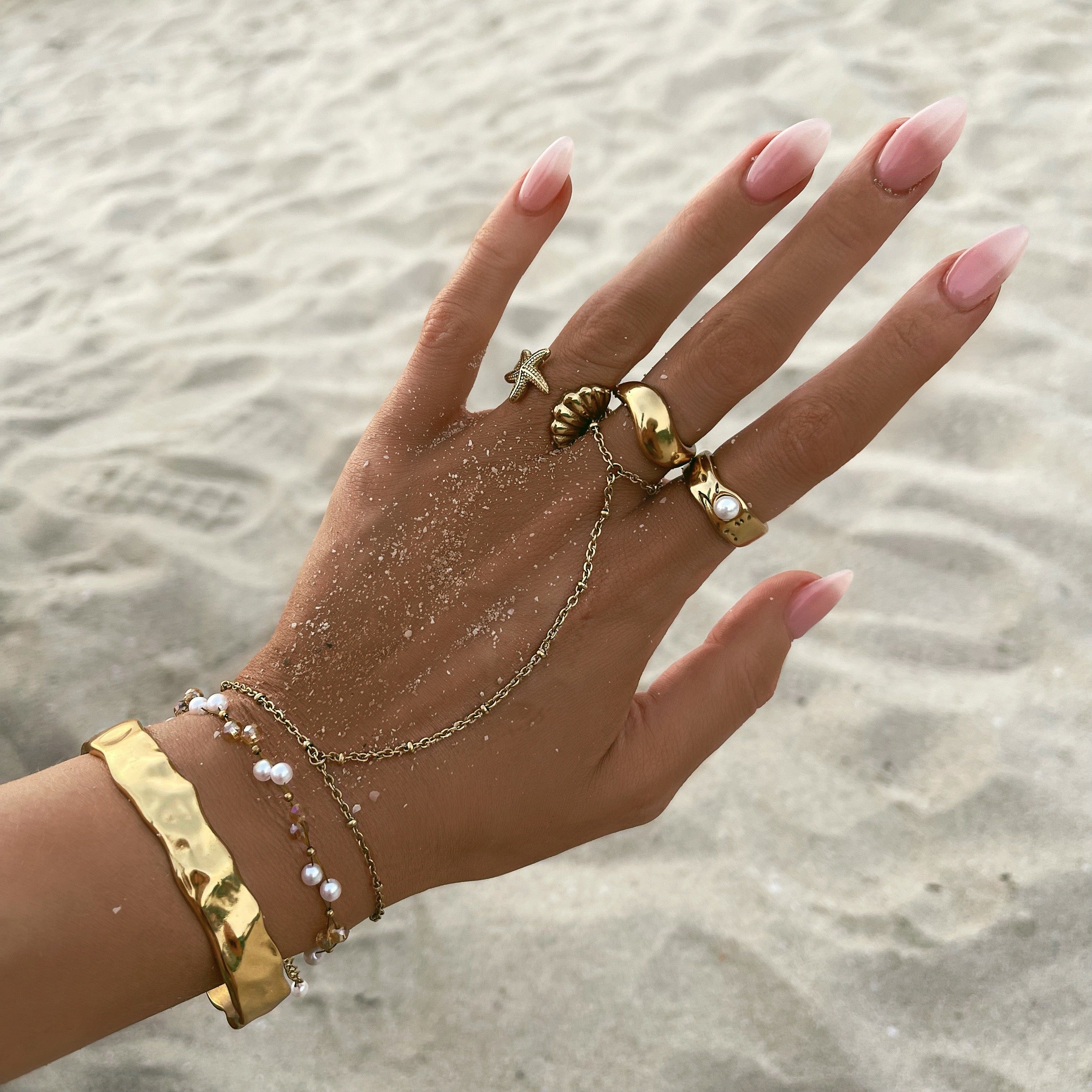 Gardenia Pearl Bracelet - Image 7