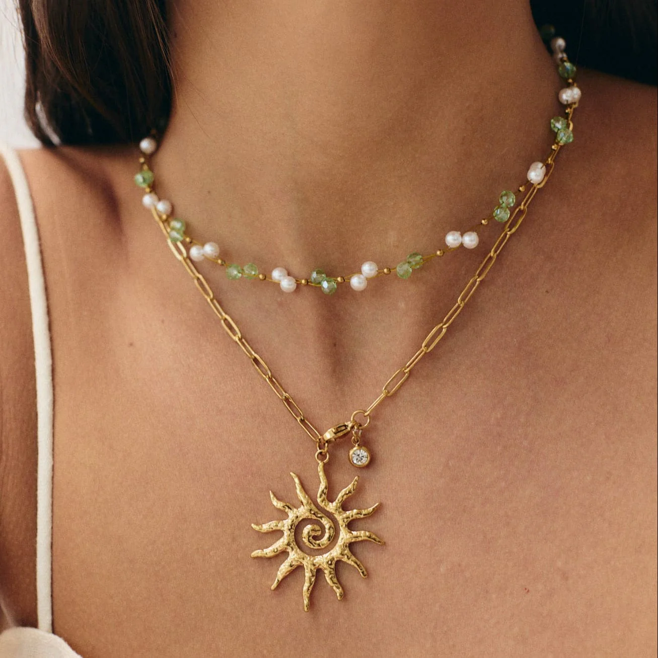 Gardenia Pearl Choker - Image 5