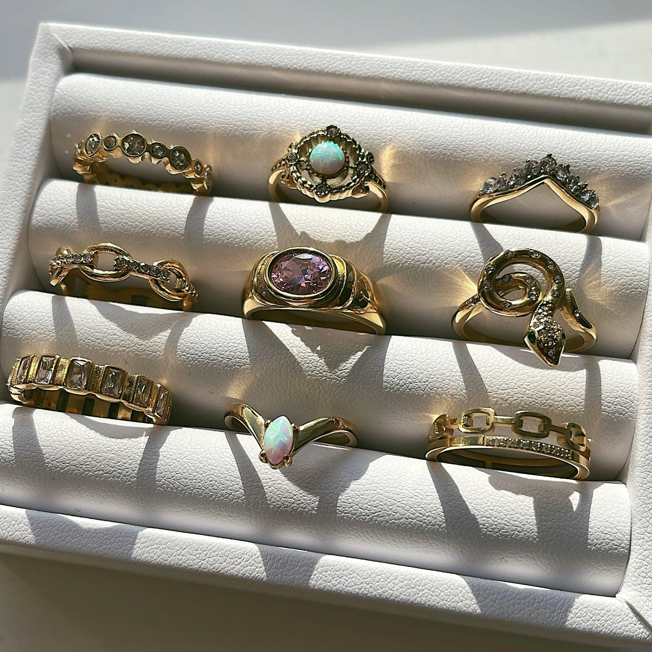 Jolie Opal Ring - Image 10