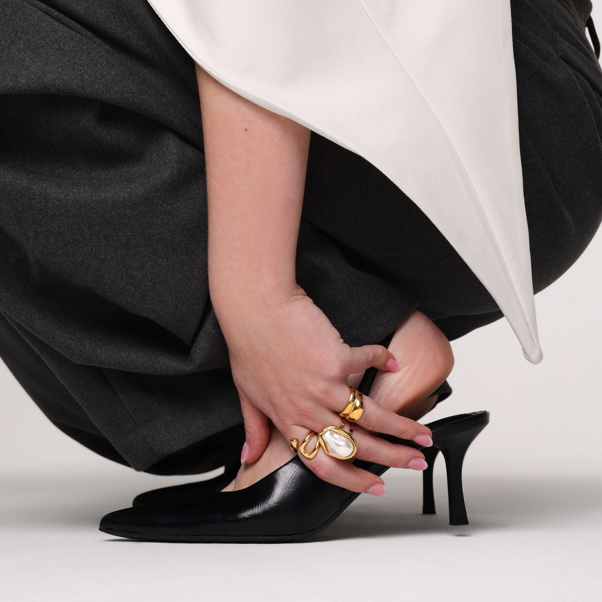 Laurel Pearl Ring - Image 7