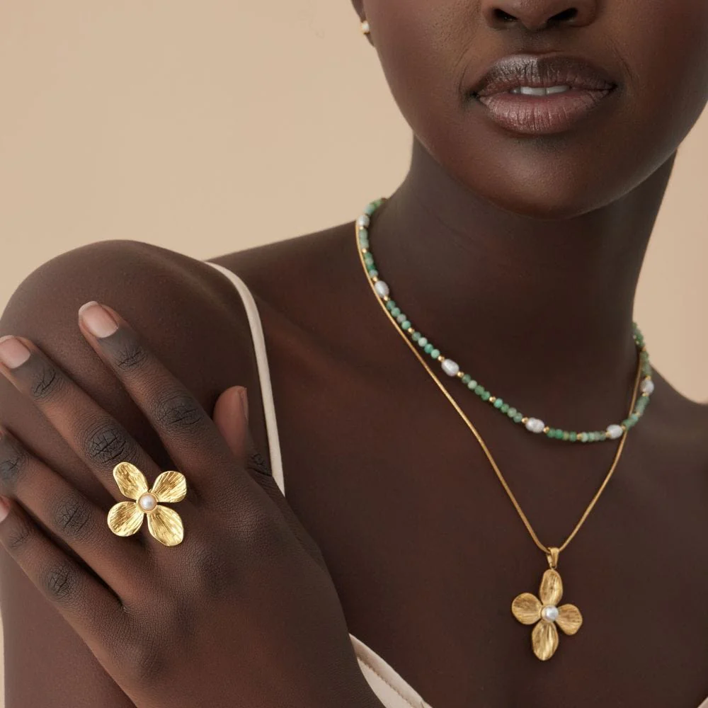 Lila Pearl Choker - Image 5