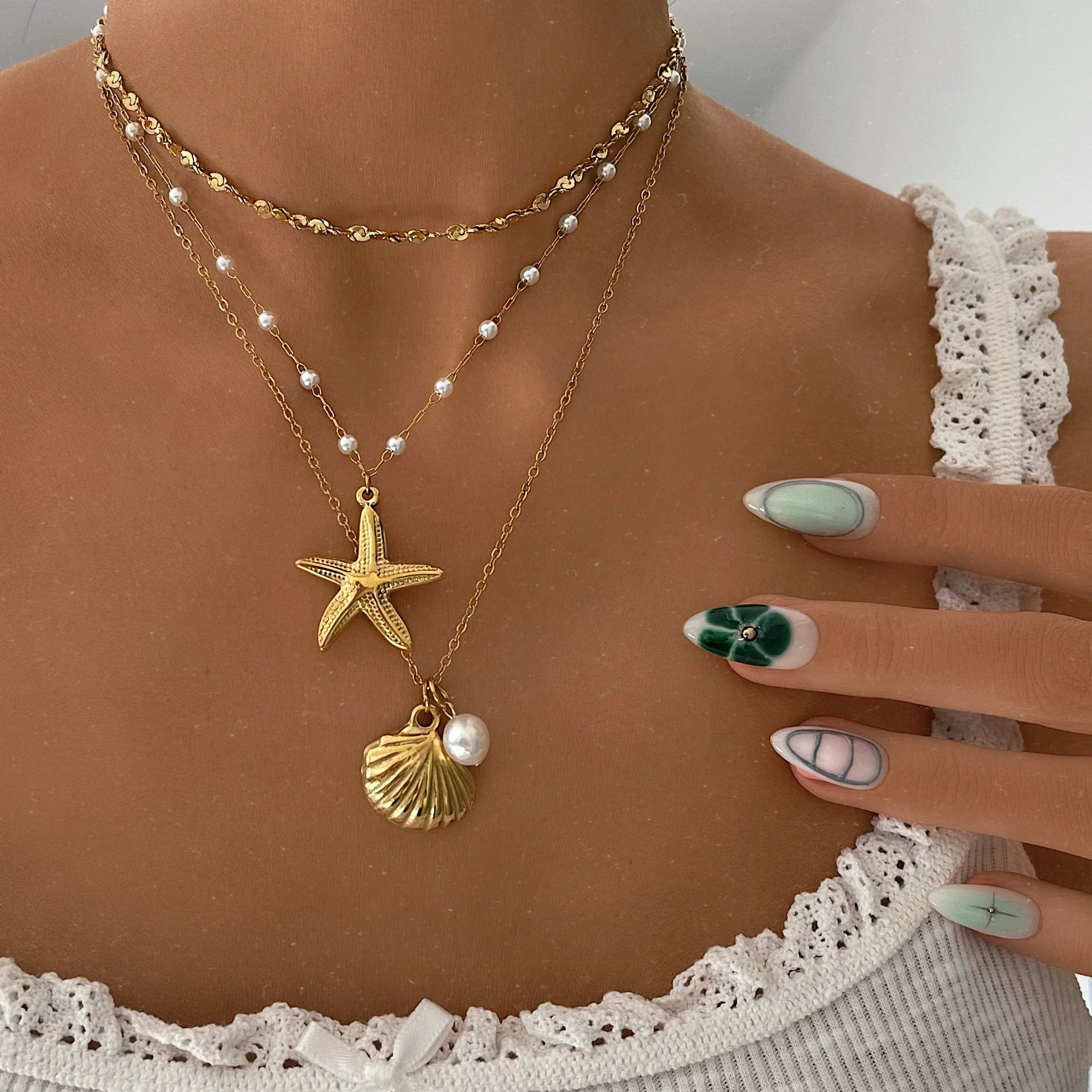 Maribel Starfish Pearl Necklace - Image 4