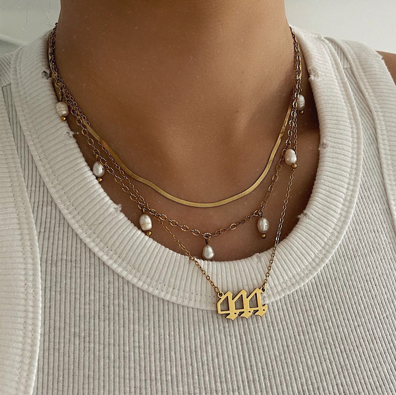 Milly Pearl Necklace - Image 15