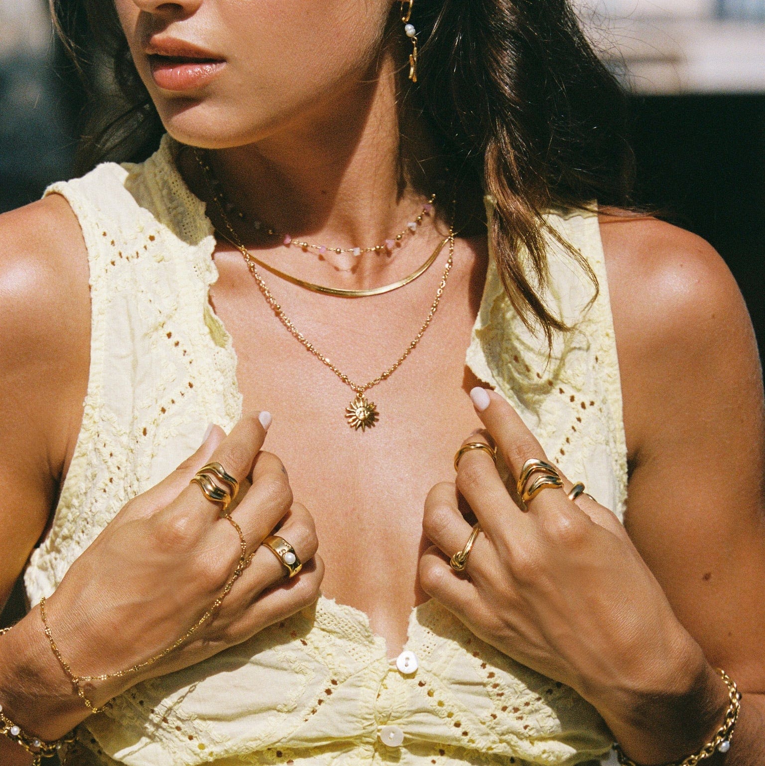Miri Choker Necklace - Image 5