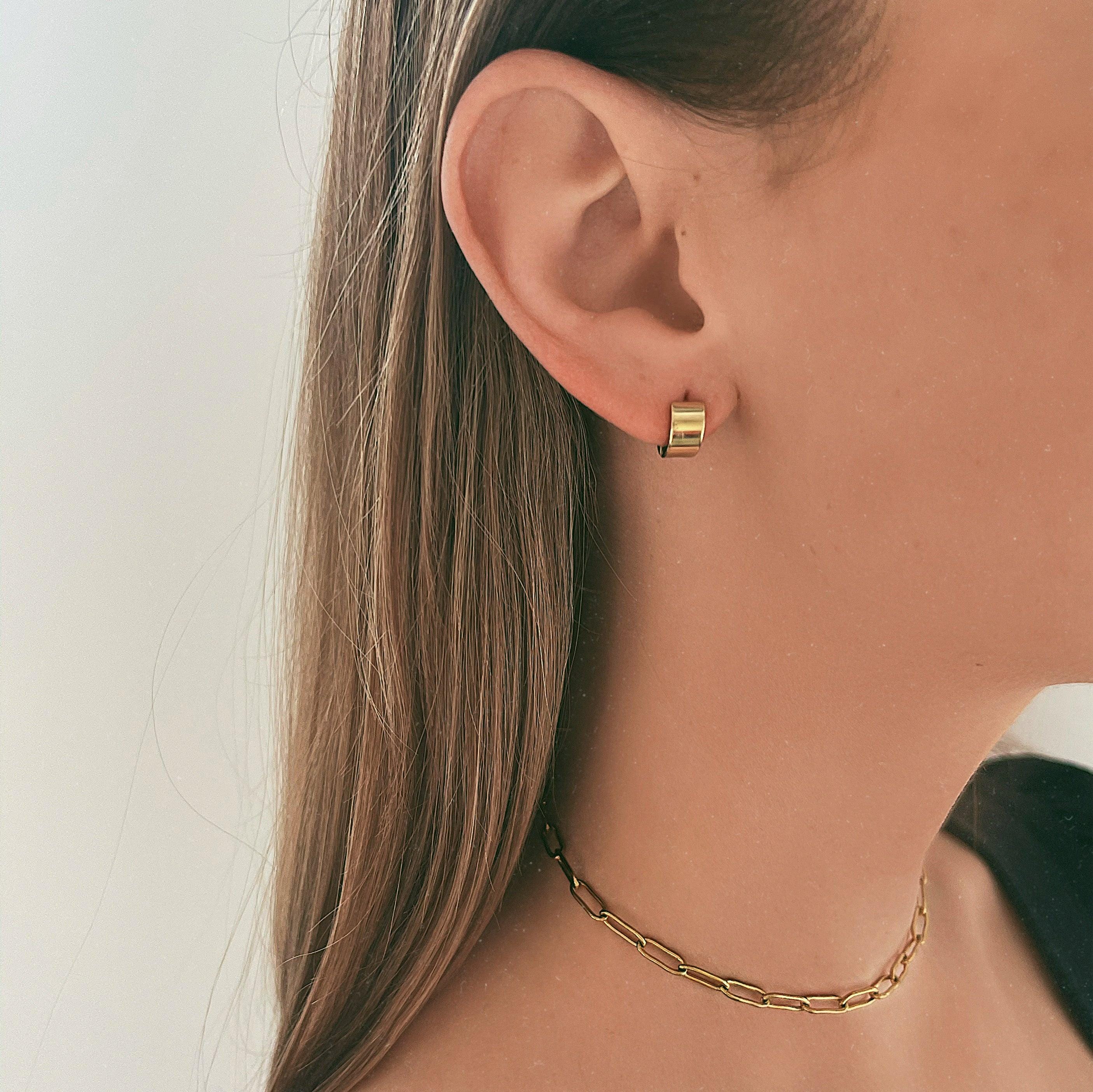 Mollie Choker - Image 12