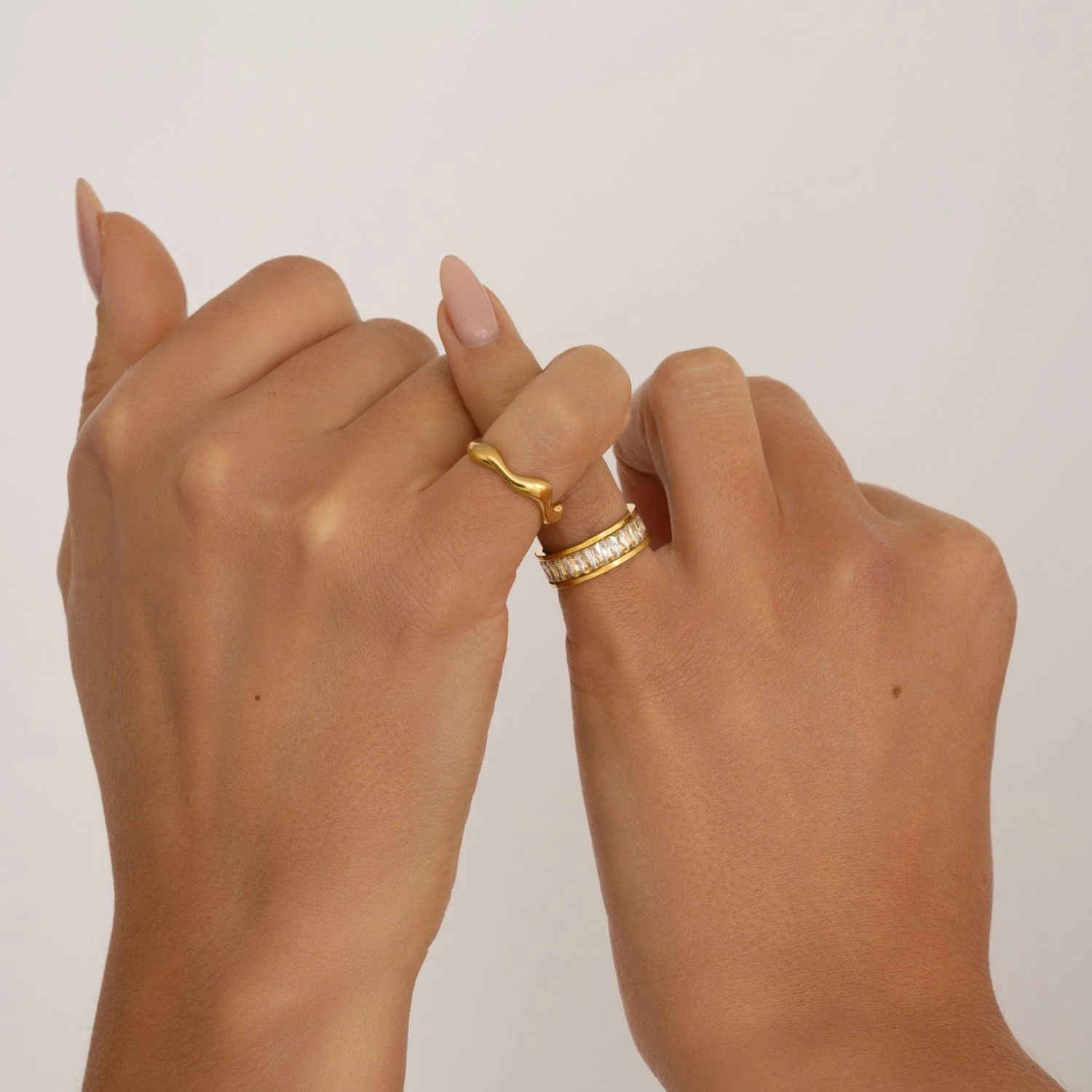 Alexa Ring - Image 4