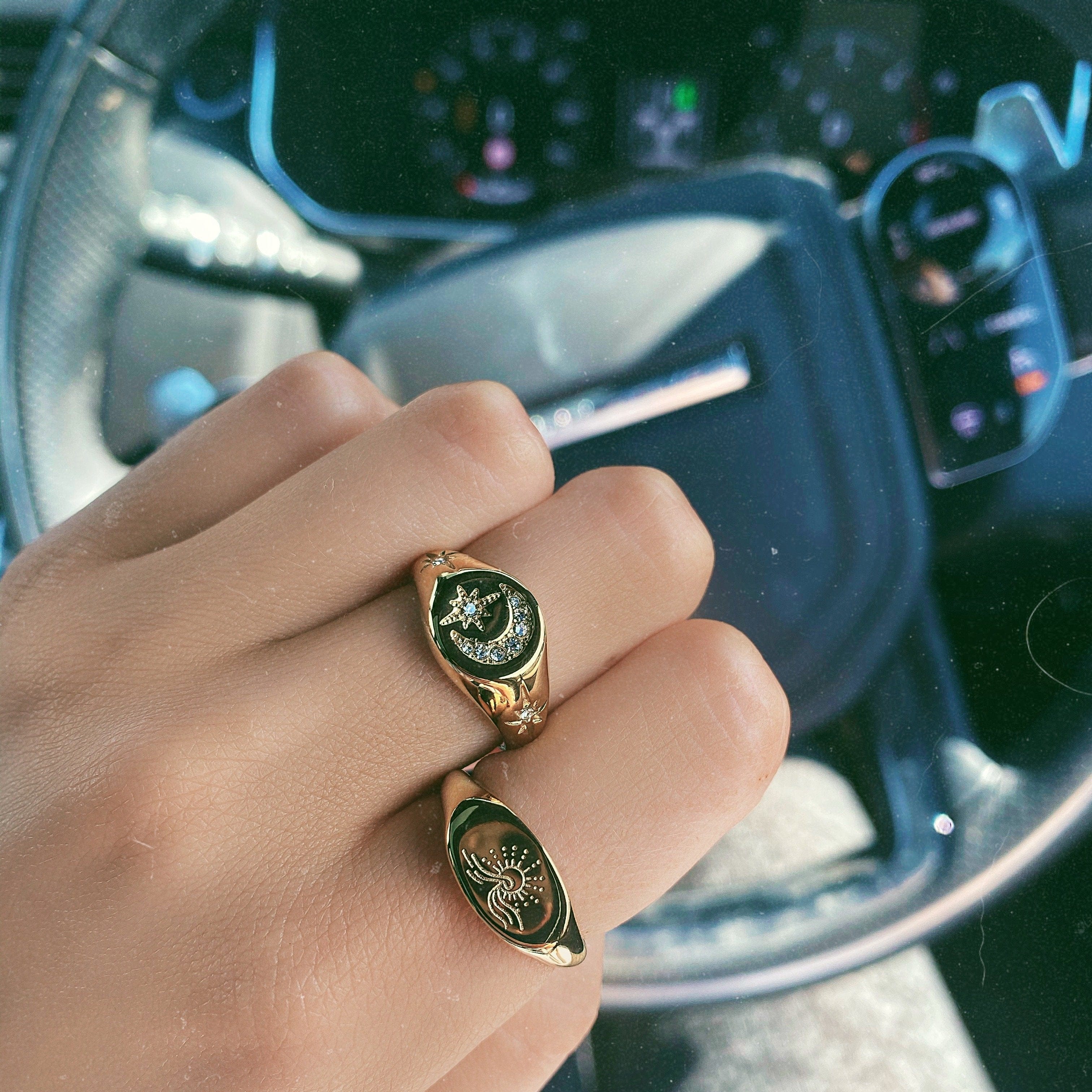 Ocean Waves Signet Ring - Image 5