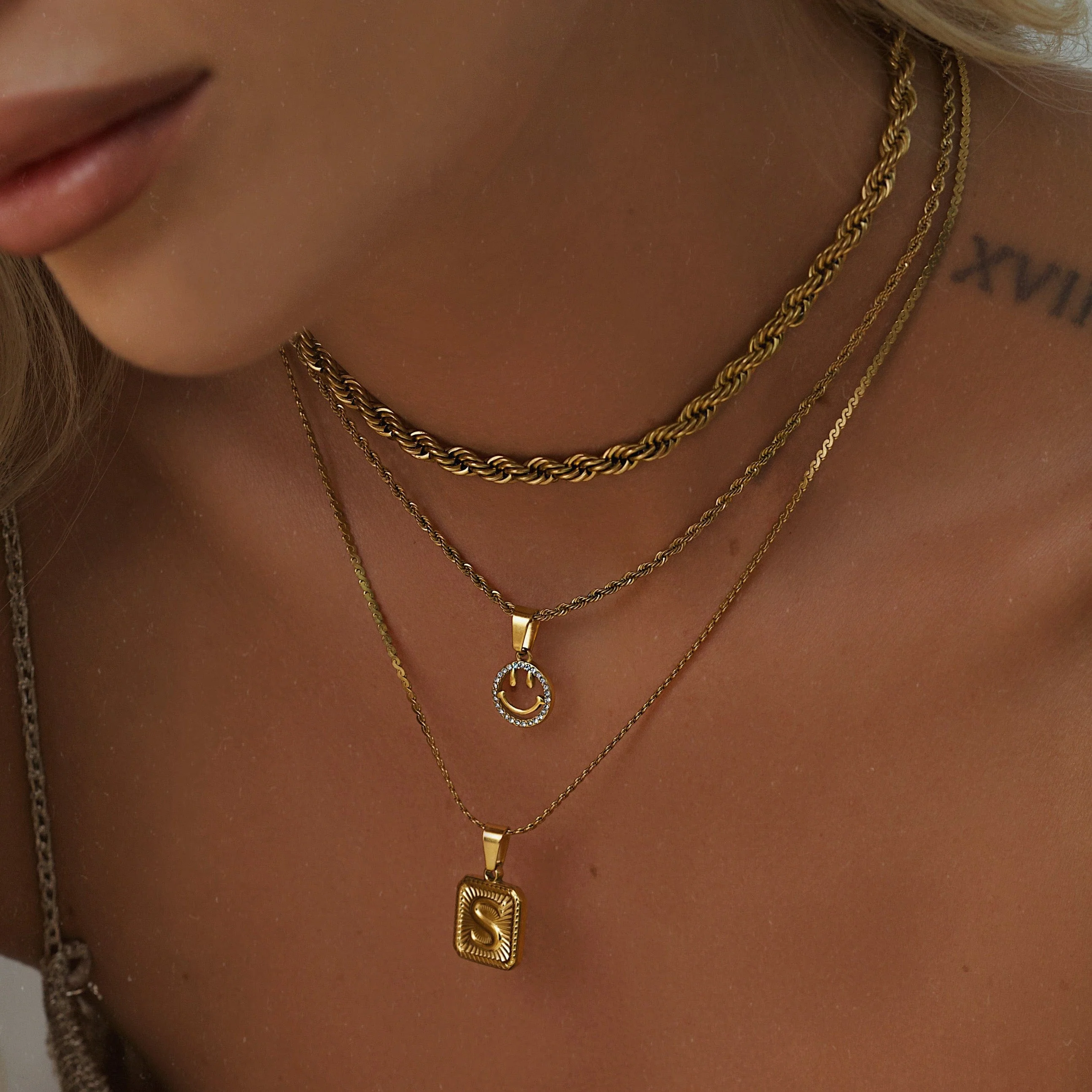 Phoebe Smile Necklace - Image 6