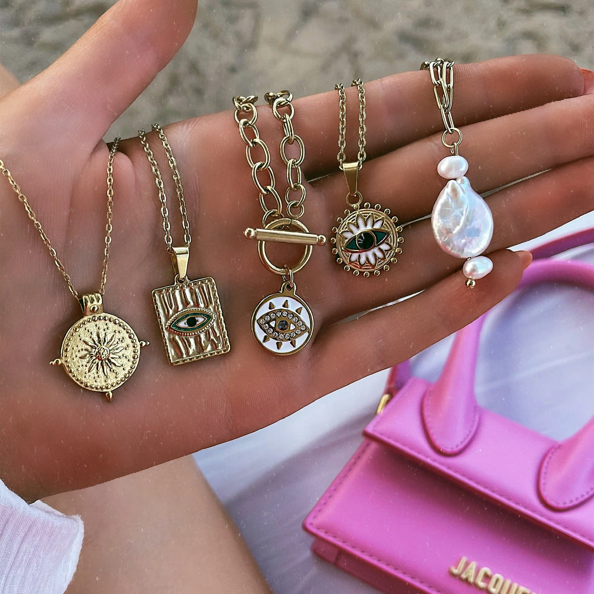 Sandglass Necklace - Image 3