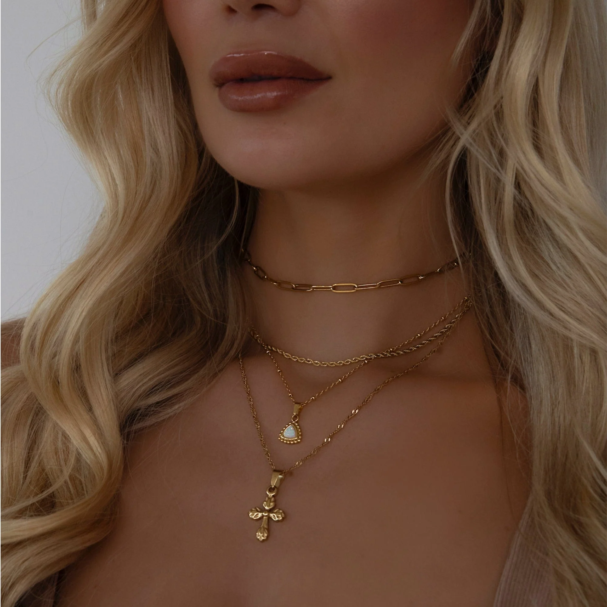 Serenity Cross Necklace - Image 5