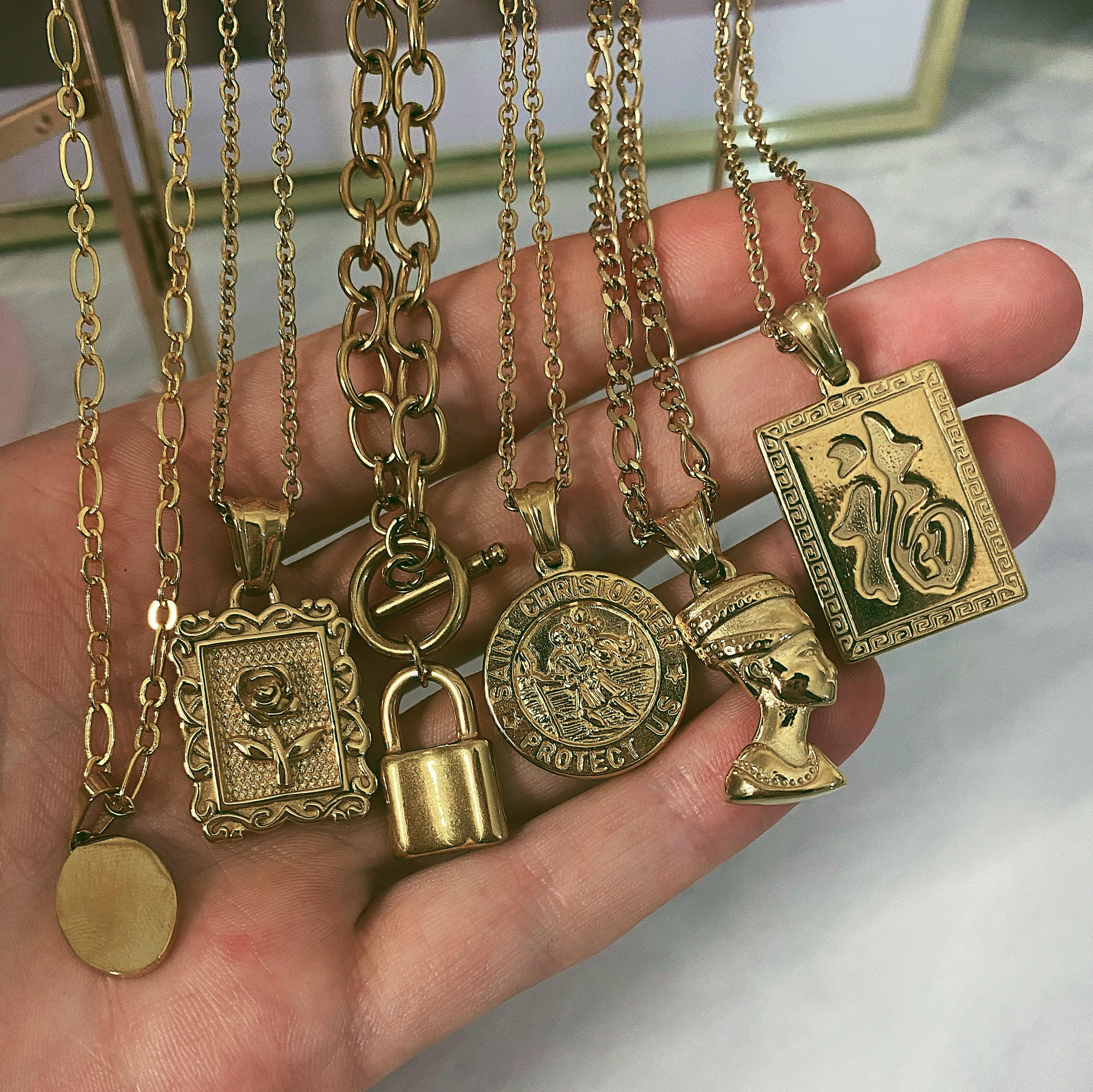 Suki Lock Tbar Necklace - Image 10